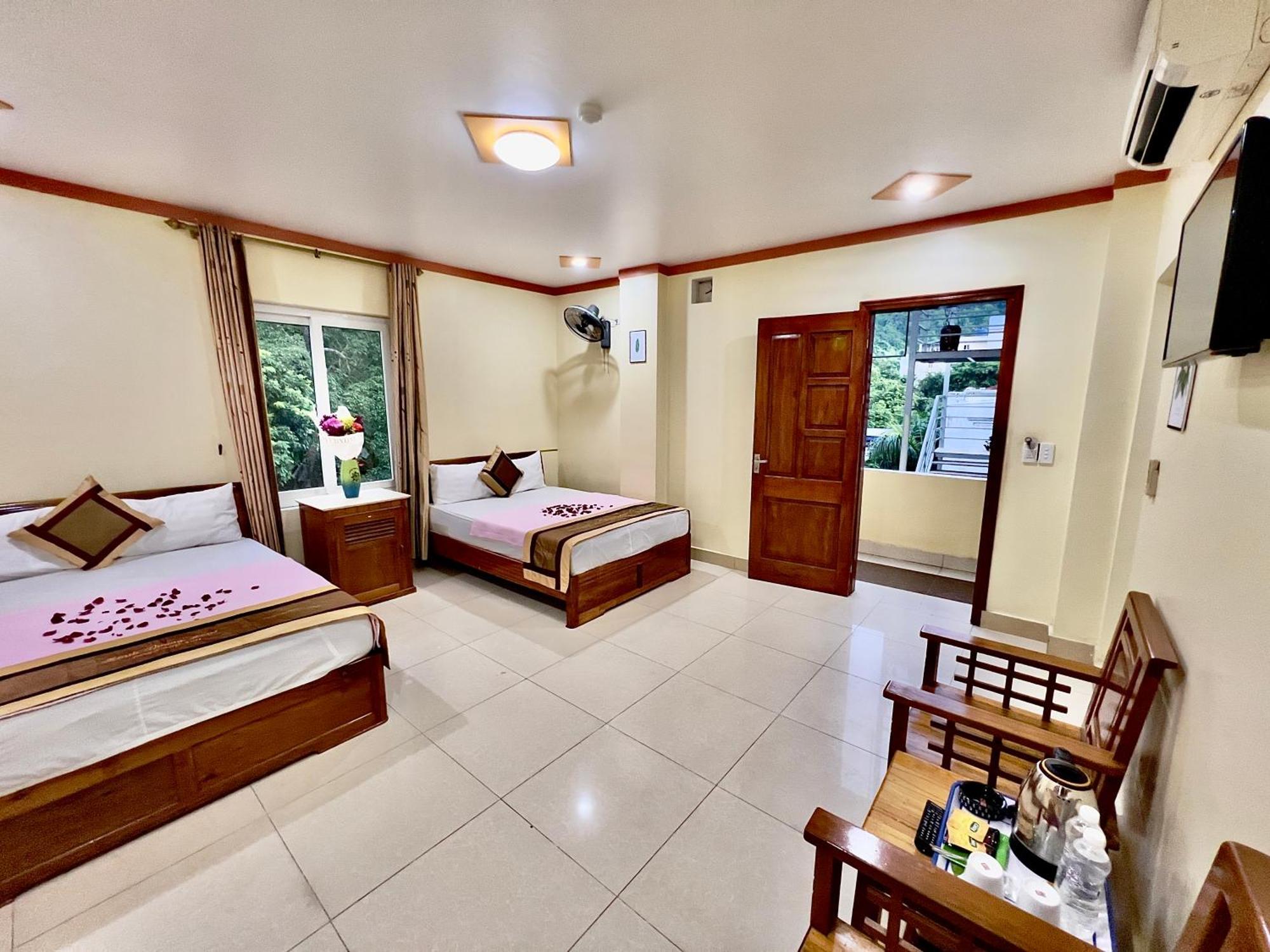 Dong Khe Sau Manh Vuong Hotel Catba מראה חיצוני תמונה
