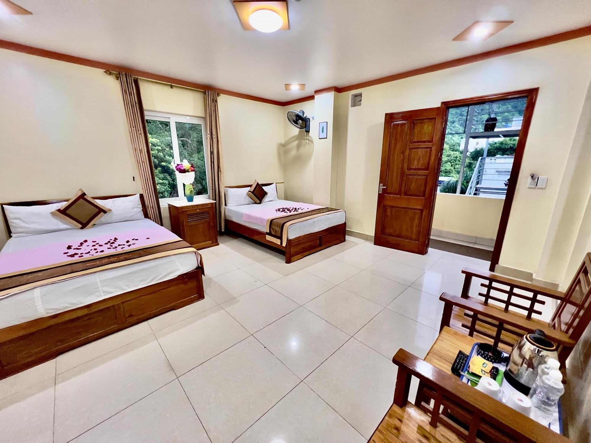 Dong Khe Sau Manh Vuong Hotel Catba מראה חיצוני תמונה