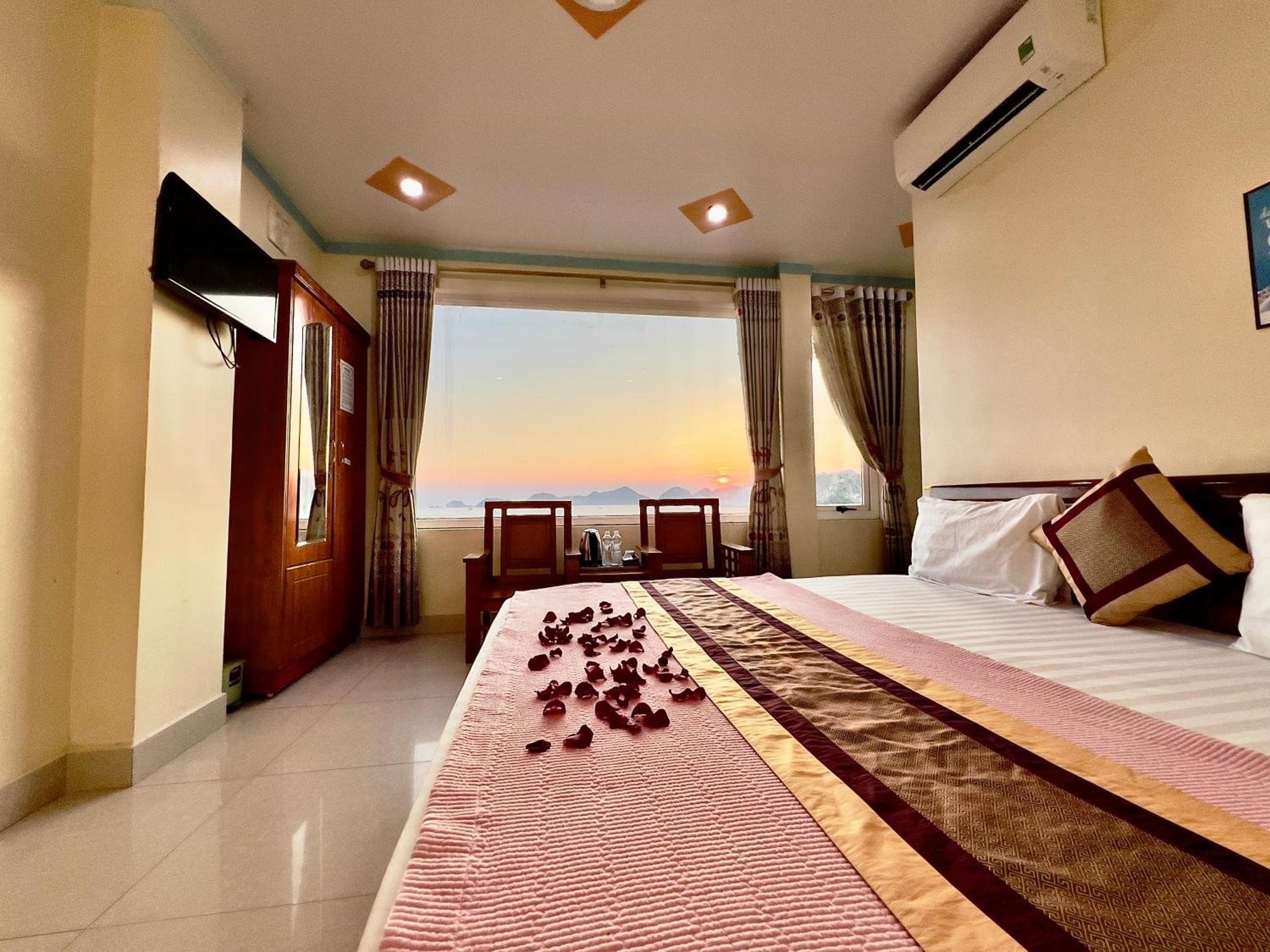 Dong Khe Sau Manh Vuong Hotel Catba מראה חיצוני תמונה