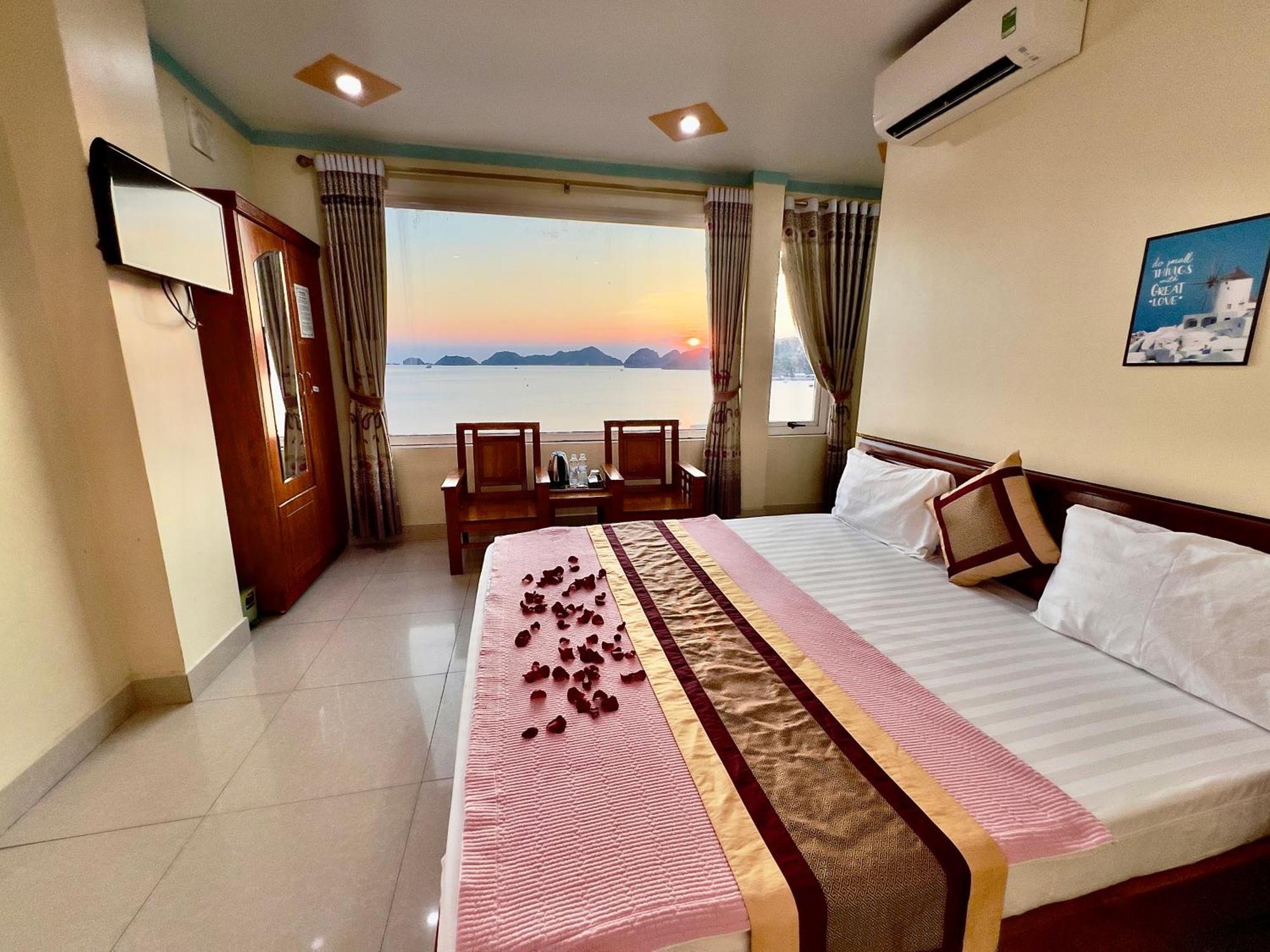 Dong Khe Sau Manh Vuong Hotel Catba מראה חיצוני תמונה