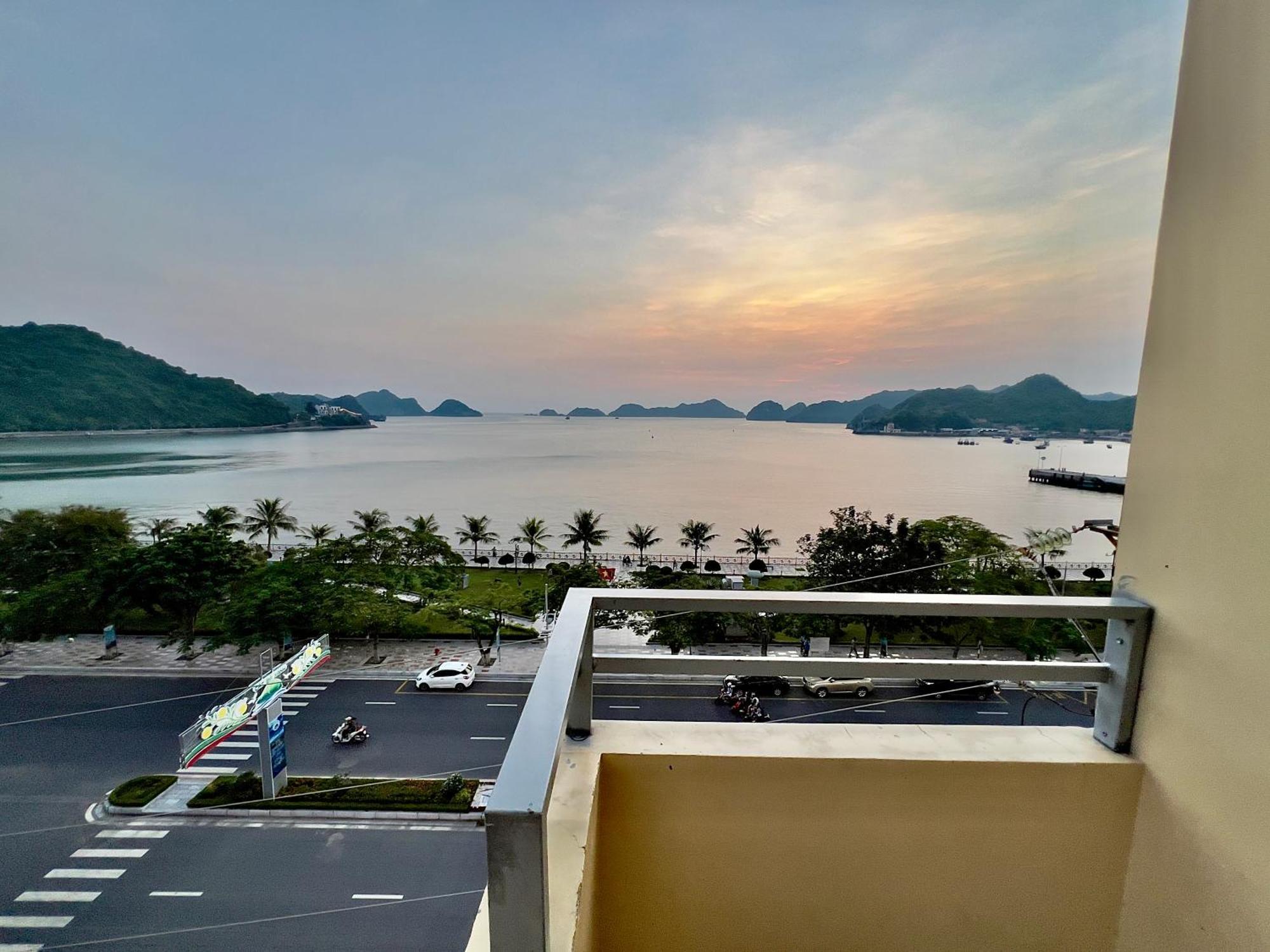 Dong Khe Sau Manh Vuong Hotel Catba מראה חיצוני תמונה